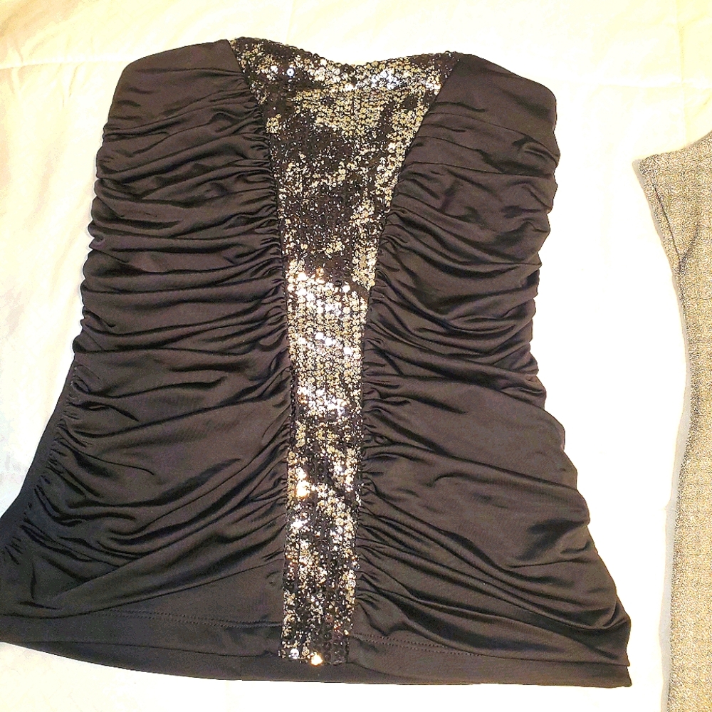 Studio Y strapless top.